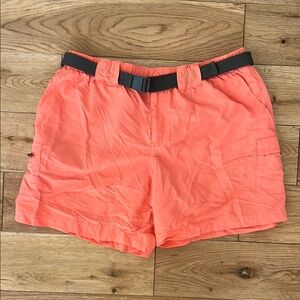 Columbia Womens Sandy River Cargo Fishing shorts size M